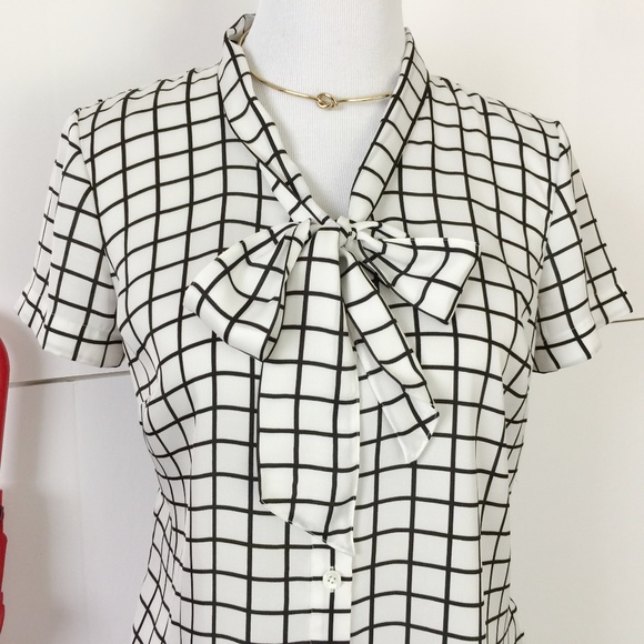 Brooks Brothers Tops - Brooks Brothers Grid Windowpane Blouse Top Sz 8P
